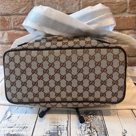 Gucci Brown Canvas GG medium / large drawstring Backpack - Picture 6 of 8